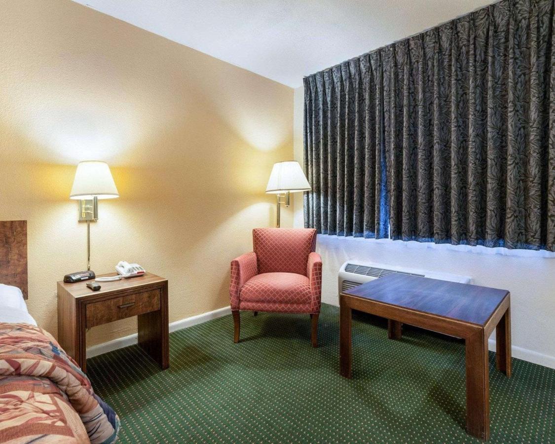 Rodeway Inn Jasper Exterior foto
